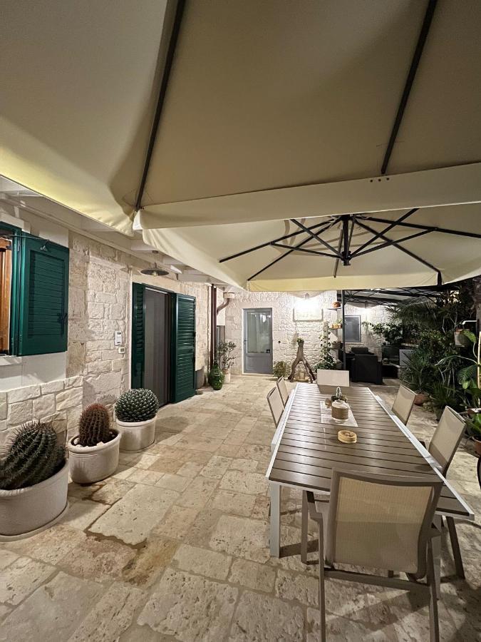 Trulli Occhi Di Pietra Apartment Alberobello Exterior foto